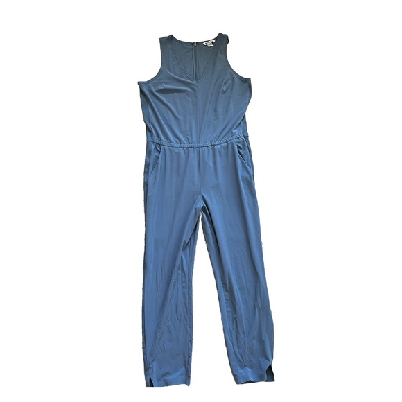 ATHLETA BROOKLYN JUMPSUIT SIZE 14 ATHLEISURE MINIMALIST SPORTY STYLISH - Picture 2 of 12